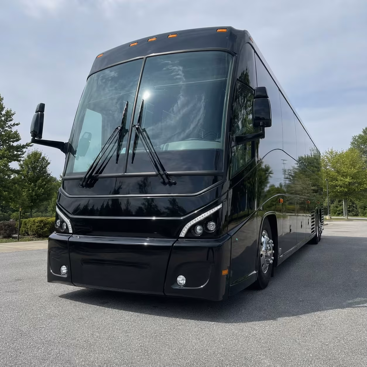 municipal and county agency shuttle buses in south jordan