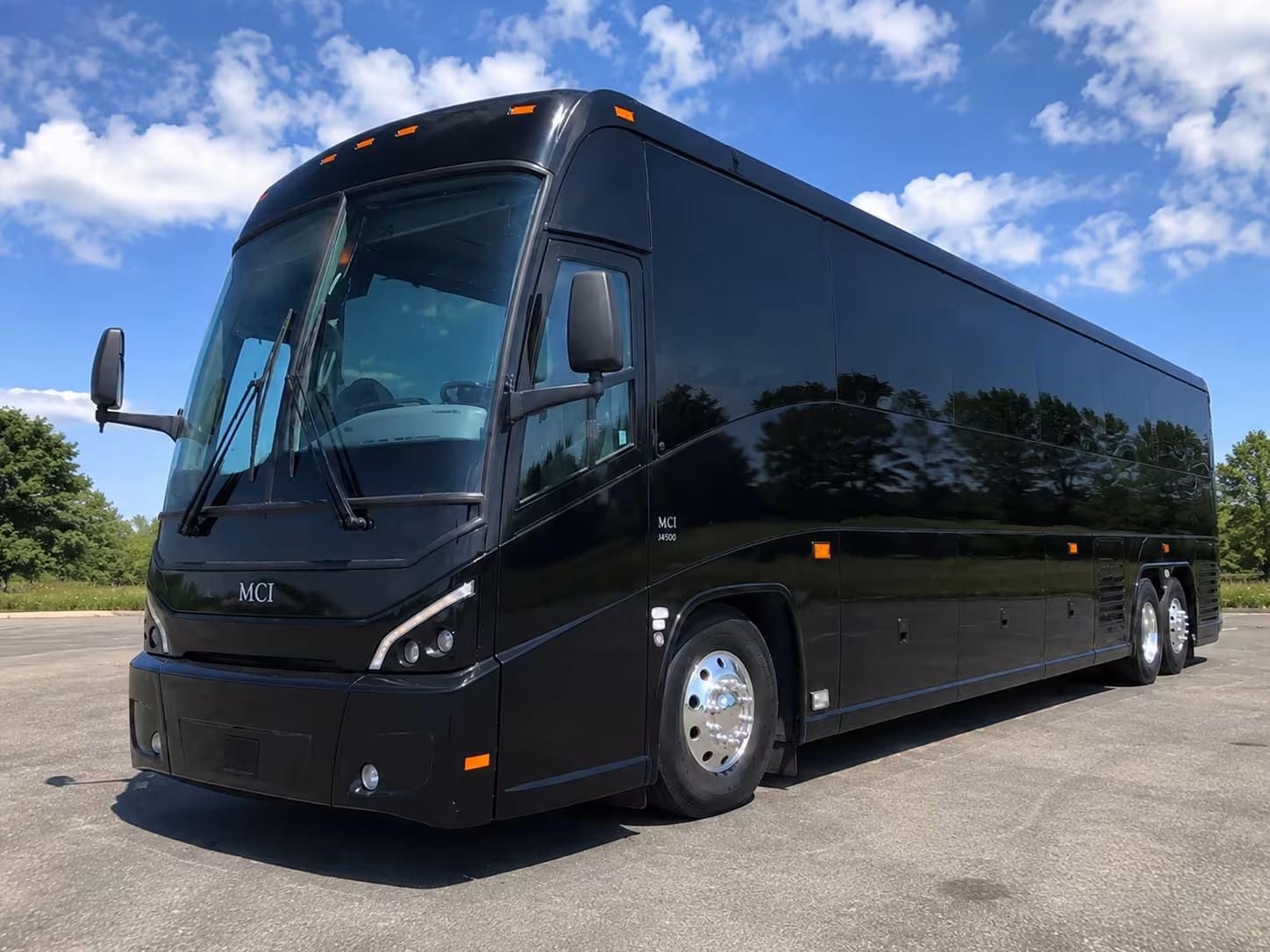south jordan charter bus rentals to thanksgiving point