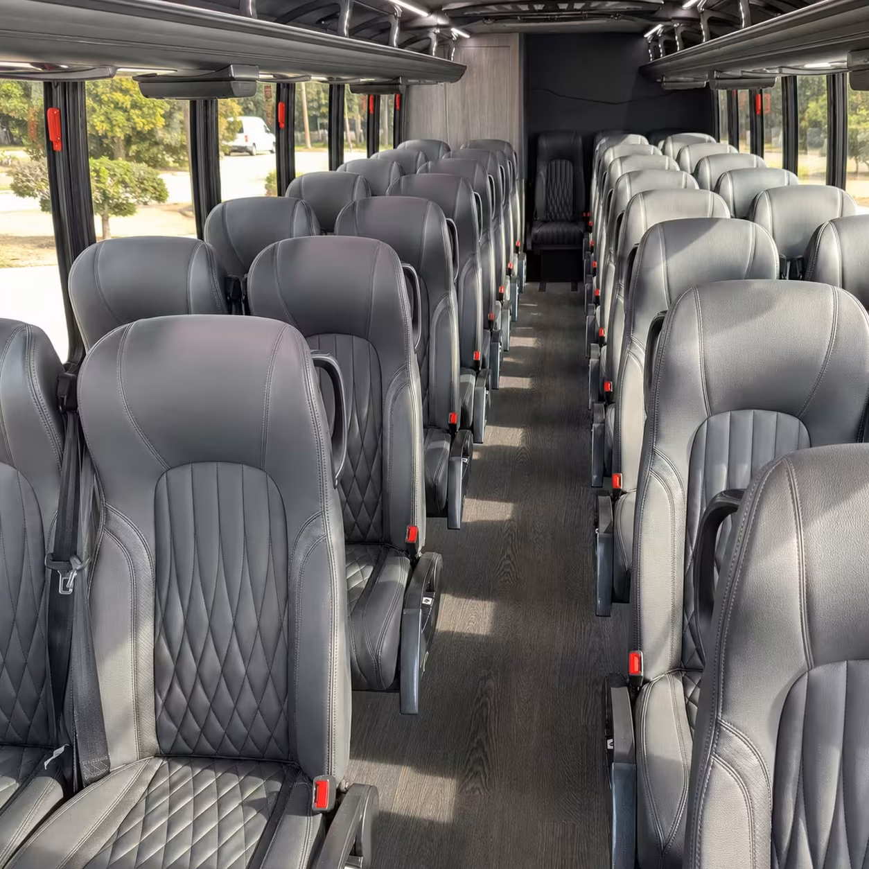south jordan minibus rentals to loveland living planet aquarium